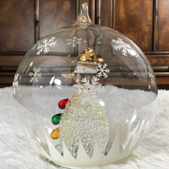 Sorelle Blown Glass Lighted Snowman Snowflake Globe Ornament - Picture 4 of 13